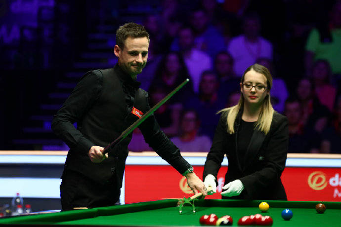 他在联赛中 他在联赛中