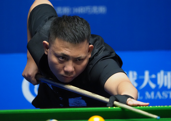 据上占据明 据上占据明