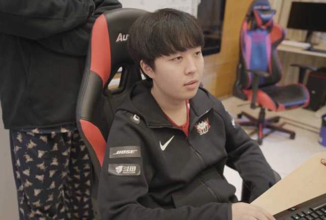 胜利来自三 胜利来自三