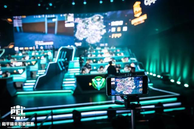 力经经纪团 力经经纪团